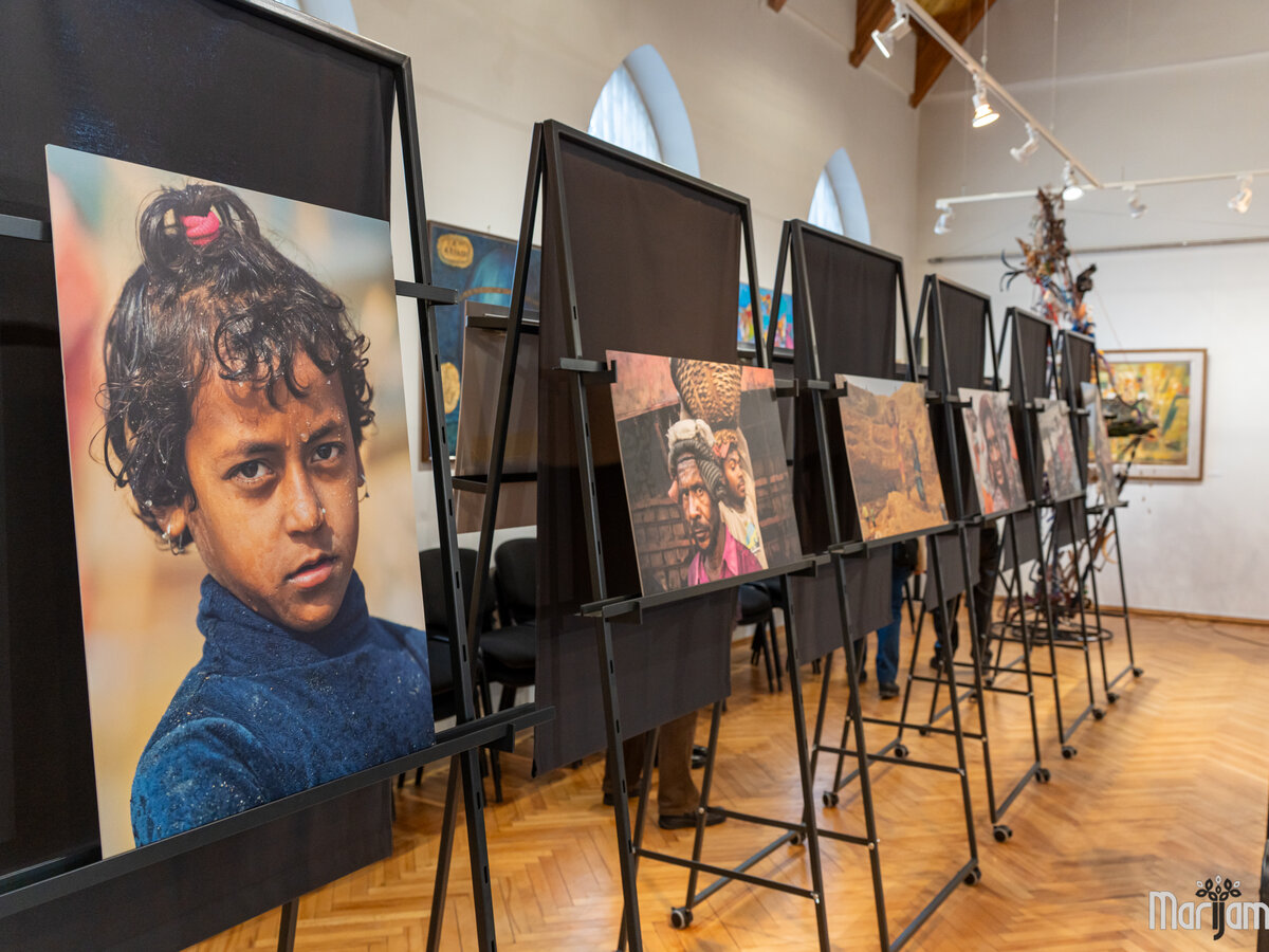 Marijampolėje atidaryta Romualdo Požerskio fotografijų paroda „Paslaptingas Bangladešas“