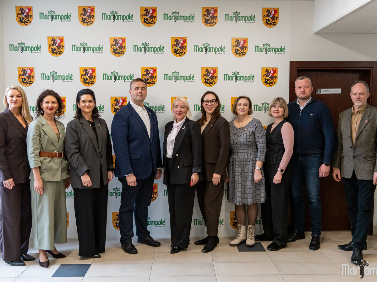 Marijampolės patirtis – įkvėpimas regionams: Joniškio delegacija gilinosi į darželių tinklo...