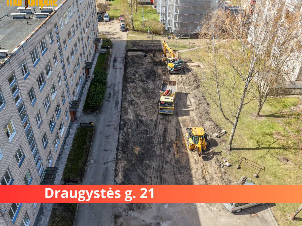 Gyventojų sprendimas virsta realybe: Draugystės gatvėje plečiama automobilių stovėjimo aikštelė