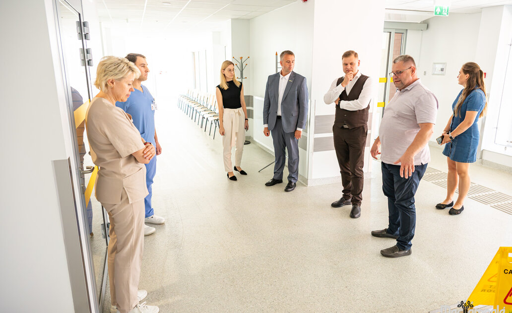 Patogesnės konsultacijos pacientams ir geresnės darbo sąlygos medikams 
