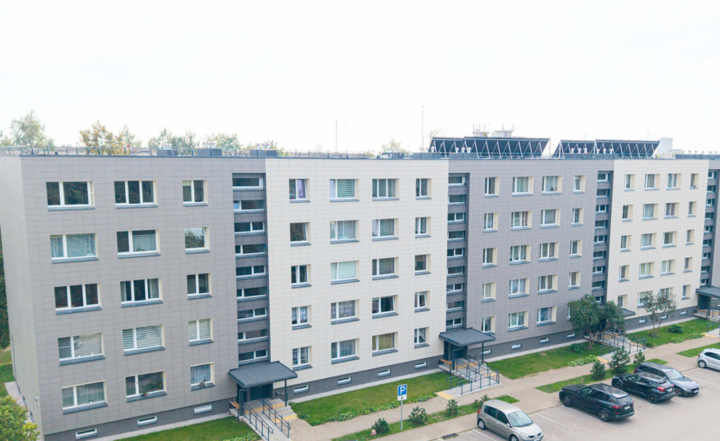 Marijampolėje tęsiasi daugiabučių namų atnaujinimas: šiemet jau renovuoti penki namai