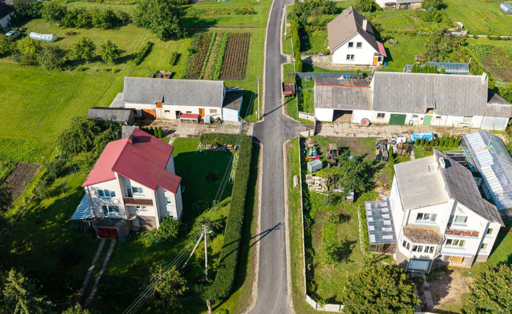 Tvarkingesnės gatvės – patogesnei kasdienybei: pokyčiai pasiekia ir kaimiškas gyvenvietes