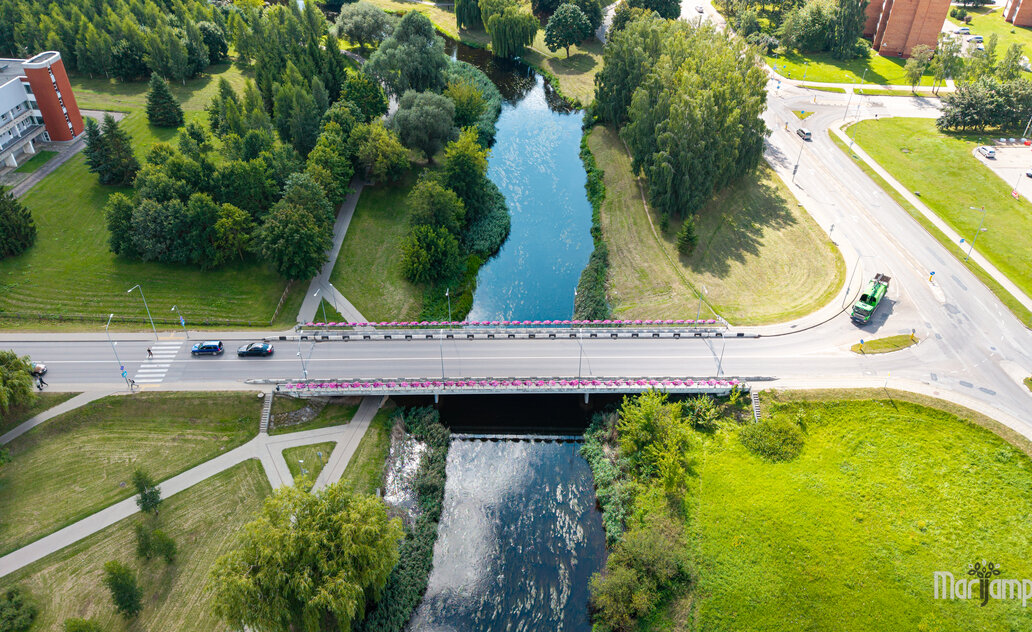 Juknevičiaus gatvės tiltu – jau be eismo ribojimų