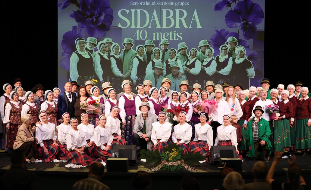 Senjorų šokių grupė „Sidabra“ – keturi dešimtmečiai scenoje