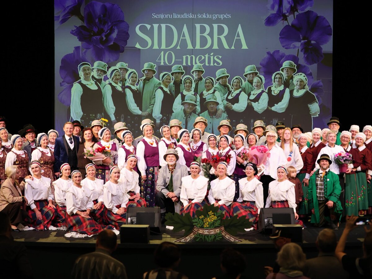 Senjorų šokių grupė „Sidabra“ – keturi dešimtmečiai scenoje